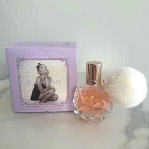 ARI by Ariana Grande 50 ml Eau de Toilette Spray